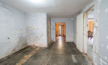 Casa en Venta  en Barrio Progreso de Pompeya.