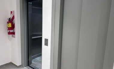 Alquiler Retiro - Piso Alto - A Estrenar