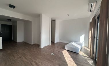 Alquiler Retiro - Piso Alto - A Estrenar
