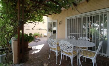 Casa en Venta en Moron Centro APTO CREDITO