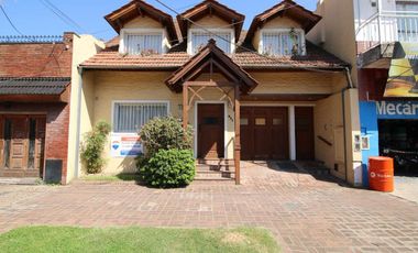 Casa en Venta en Moron Centro APTO CREDITO