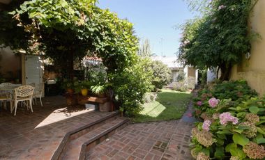 Casa en Venta en Moron Centro APTO CREDITO