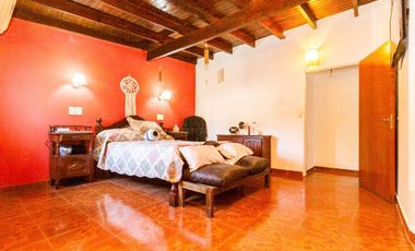 CASA 4 AMBIENTES LANUS ESTE ZONA CENTRICA