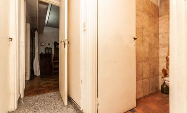 CASA 4 AMBIENTES LANUS ESTE ZONA CENTRICA