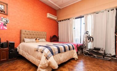 CASA 4 AMBIENTES LANUS ESTE ZONA CENTRICA
