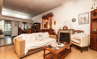CASA 4 AMBIENTES LANUS ESTE ZONA CENTRICA