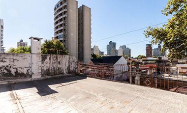 CASA 4 AMBIENTES LANUS ESTE ZONA CENTRICA