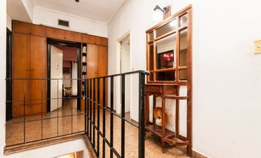 CASA 4 AMBIENTES LANUS ESTE ZONA CENTRICA