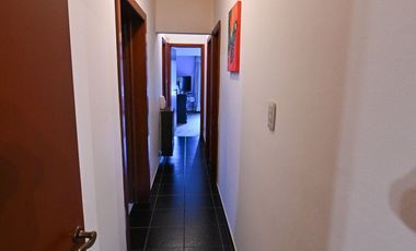 Casa 3 dormitorios con patio y pileta