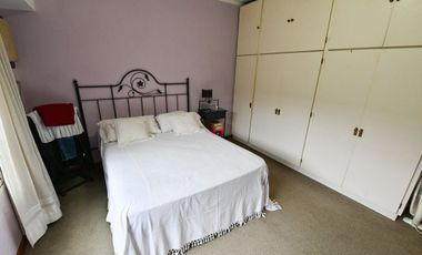 Casa 3 dormitorios con patio y pileta
