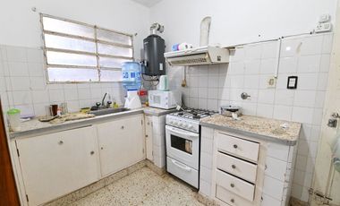 VENTA DE PROPIEDAD EN CALLE ITALIA 237