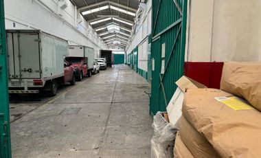UBICADISIMA BODEGA EN RENTA CERCA DEL  AEROPUERTO