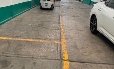 UBICADISIMA BODEGA EN RENTA CERCA DEL  AEROPUERTO