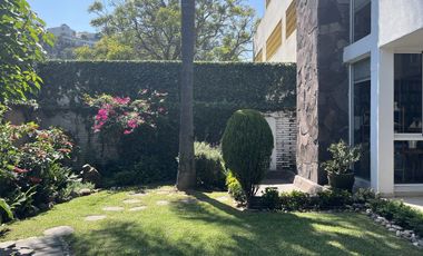 Casa en venta en La Herradura con vigilancia en  Bosque de San Pedro