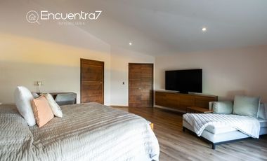 VENTA BELLA CASA EN INTERLOMAS