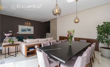 VENTA BELLA CASA EN INTERLOMAS