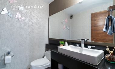 VENTA BELLA CASA EN INTERLOMAS