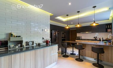 VENTA BELLA CASA EN INTERLOMAS