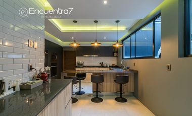 VENTA BELLA CASA EN INTERLOMAS