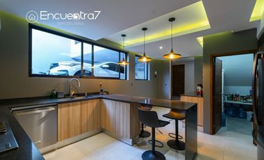 VENTA BELLA CASA EN INTERLOMAS