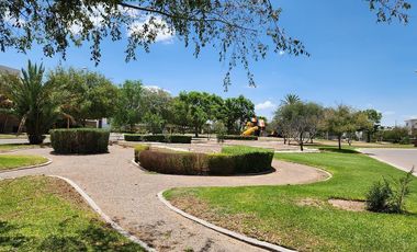 Casa en venta en condominio Las Plazas, al norte de Aguascalientes