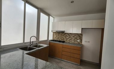 Casa en venta en condominio Las Plazas, al norte de Aguascalientes