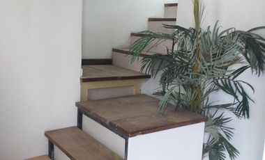 ALQUILER DE CASA 3 AMBIENTES