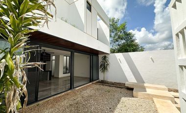 Casa de tres recámaras con alberca