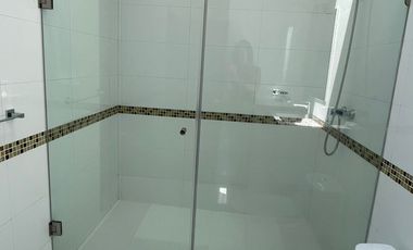 CASA CON SEGURIDAD EN LOMAS VERDES 6A SECCION VENTA