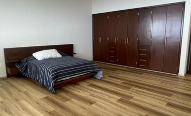 CASA CON SEGURIDAD EN LOMAS VERDES 6A SECCION VENTA