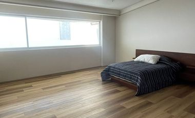 CASA CON SEGURIDAD EN LOMAS VERDES 6A SECCION VENTA