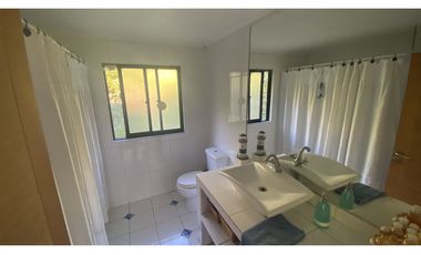 Espectacular casa en parcela de 1 Ha. en el sector Carmen de Las Rosas, Melipilla