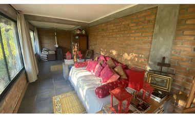 Espectacular casa en parcela de 1 Ha. en el sector Carmen de Las Rosas, Melipilla