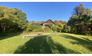 Espectacular casa en parcela de 1 Ha. en el sector Carmen de Las Rosas, Melipilla