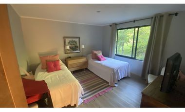 Espectacular casa en parcela de 1 Ha. en el sector Carmen de Las Rosas, Melipilla