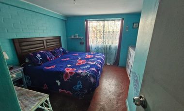 Se vende amplia y cómoda casa en Quilicura.