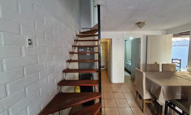 Se vende amplia y cómoda casa en Quilicura.