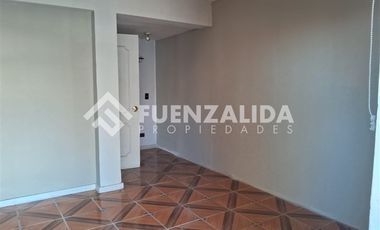 Casa en Arriendo en Entre Monseñor Edwards y Salvador Izquierdo