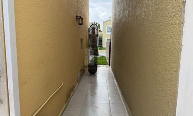 Casa en condominio en venta en Arboledas (San Andrés), Calimaya, México