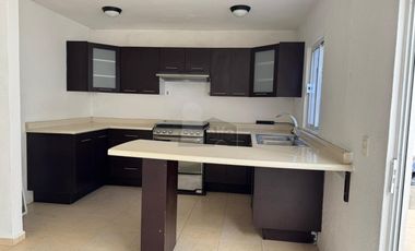Casa en condominio en venta en Arboledas (San Andrés), Calimaya, México