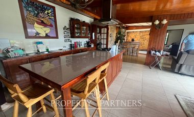 Casa en sector tradicional de Santo Domingo