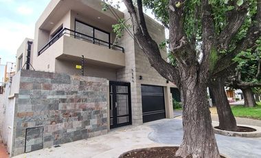 Casa en venta en Lomas de Zamora Oeste