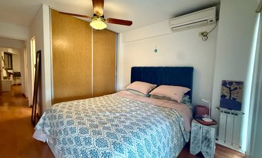 Venta, Departamento, 2 dormitorios, 2 baños, piso exclusivo, balcón corrido. Centro, Rosario.