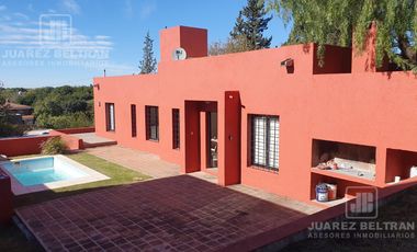 Casa de 3 dormitorios con pileta y cochera - Nuestra Señora de la Consolacion, Villa Allende