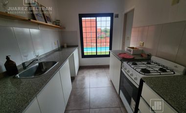 Casa de 3 dormitorios con pileta y cochera - Nuestra Señora de la Consolacion, Villa Allende