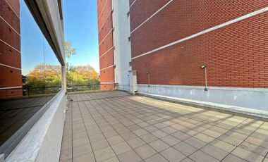 Alquiler Oficina con Vigilancia Terraza Propia Sobre Libertador