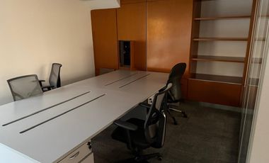 Edificio en alquiler o venta de 1300 m2 en Lomas de San Isidro