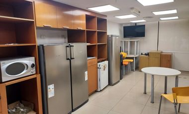 Edificio en alquiler o venta de 1300 m2 en Lomas de San Isidro