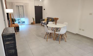 Departamento amplio dos ambientes en Villa Urquiza