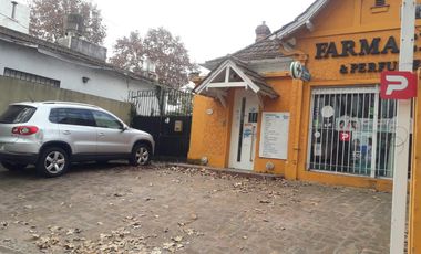 Local en ALQUILER ubicada en San Isidro sobre Av Libertador Apta Comercial